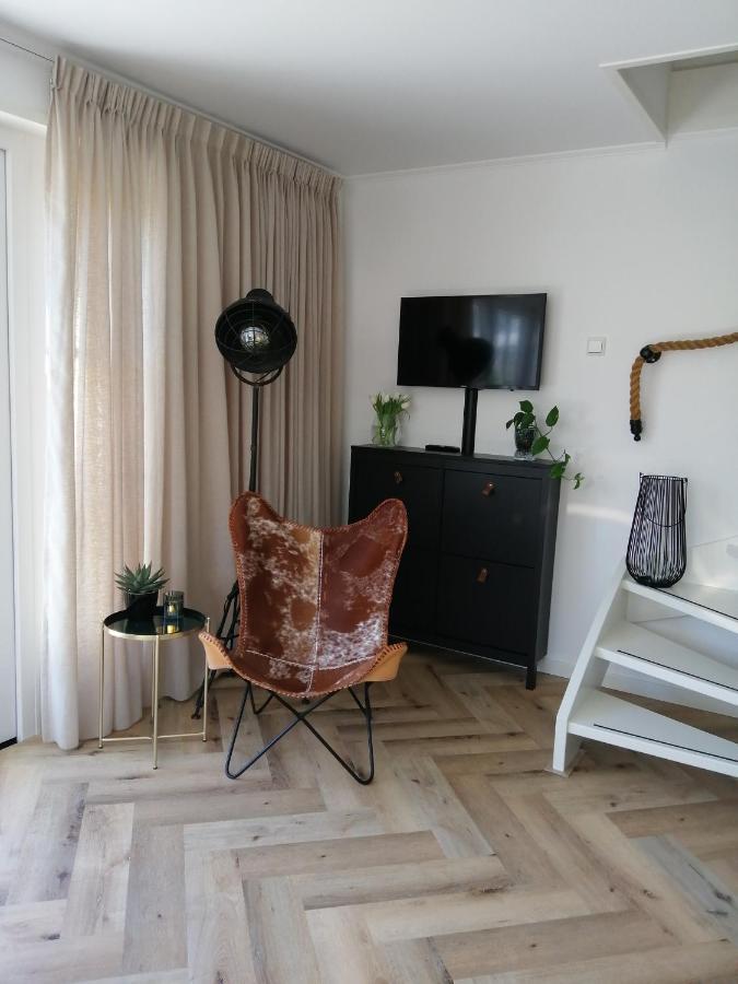 B&B Ouddorps Huisje Kültér fotó